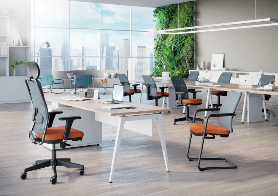Ambiente corporativo moderno com móveis GilMóveis